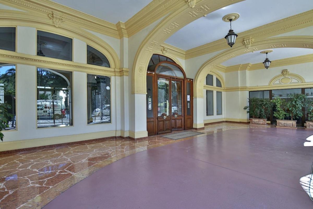 Balcon Vue Coulee Verte. Luxe Plein Coeur De Nizza Exterior foto